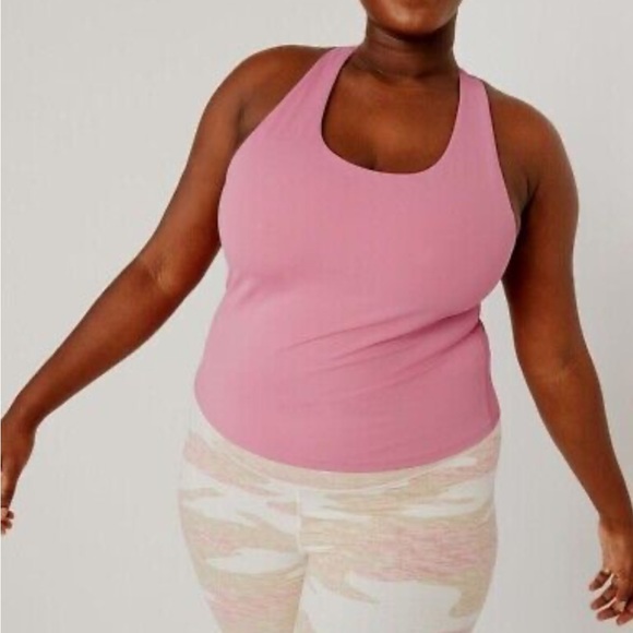 NWOT Old Navy PowerSoft Cropped Shelf-Bra Tank Top - Picture 5 of 5